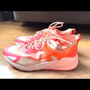 Fabletics, size 9.5 neon pink & orange sneakers, excellent condition.